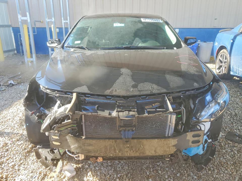 1G1ZD5ST2PF137683