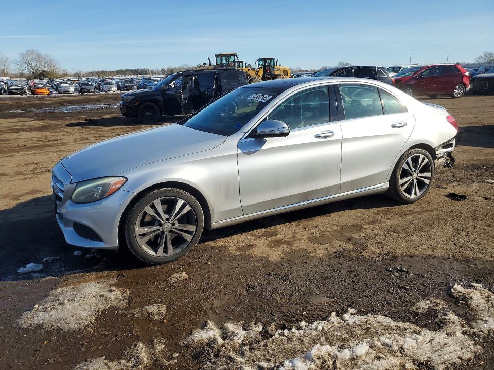 2015 MERCEDES-BENZ C — VIN 55SWF4KBXFU049262