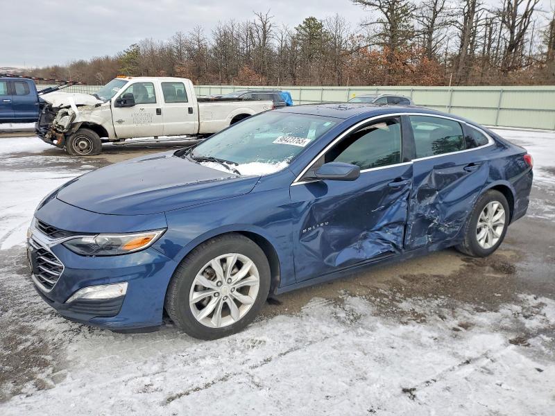 2019 CHEVROLET MALIBU — VIN 1G1ZD5ST3KF128922