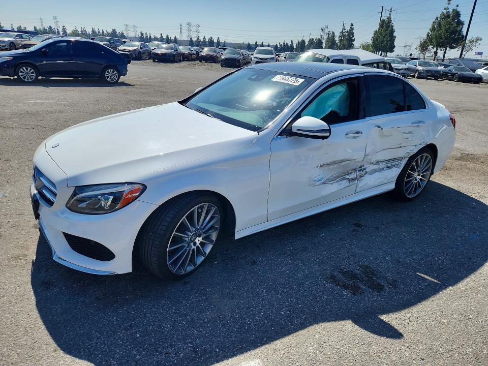 2016 MERCEDES-BENZ C — VIN 55SWF4JB3GU143132