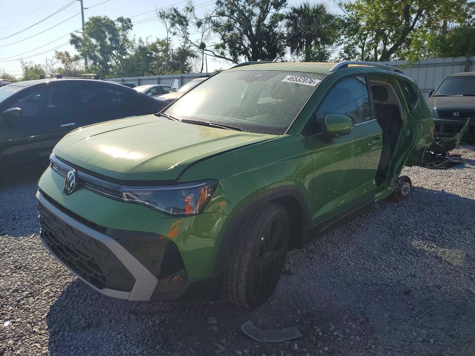 2025 VOLKSWAGEN TAOS — VIN 3VVEC7B26SM069071