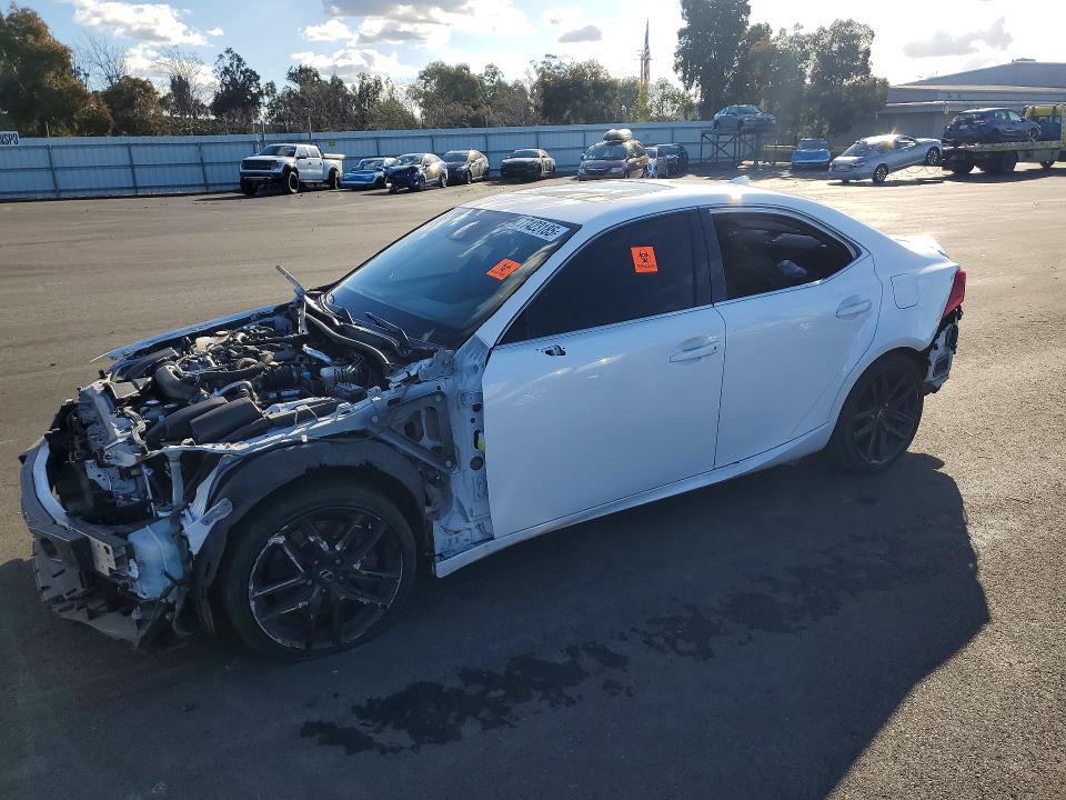 2017 LEXUS IS 200T — VIN JTHBA1D2XH5039487