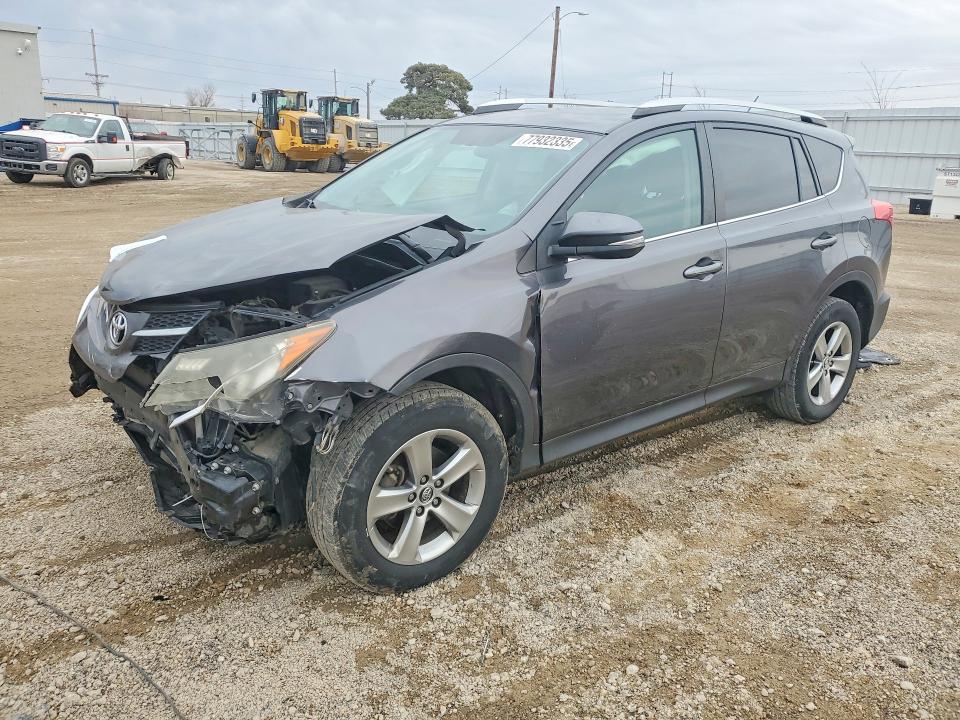 2015 TOYOTA RAV4 — VIN 2T3WFREV9FW183176