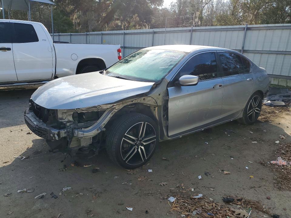 2017 HONDA ACCORD — VIN 1HGCR2F52HA219549