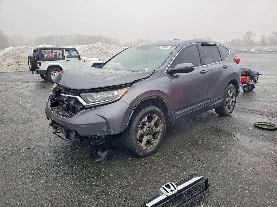 2018 HONDA CR-V — VIN 2HKRW2H52JH610875