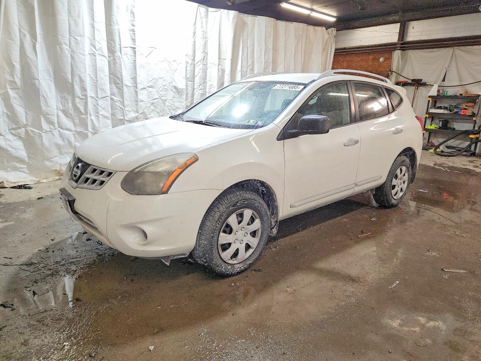 2015 NISSAN ROGUE SELECT — VIN JN8AS5MV9FW767017