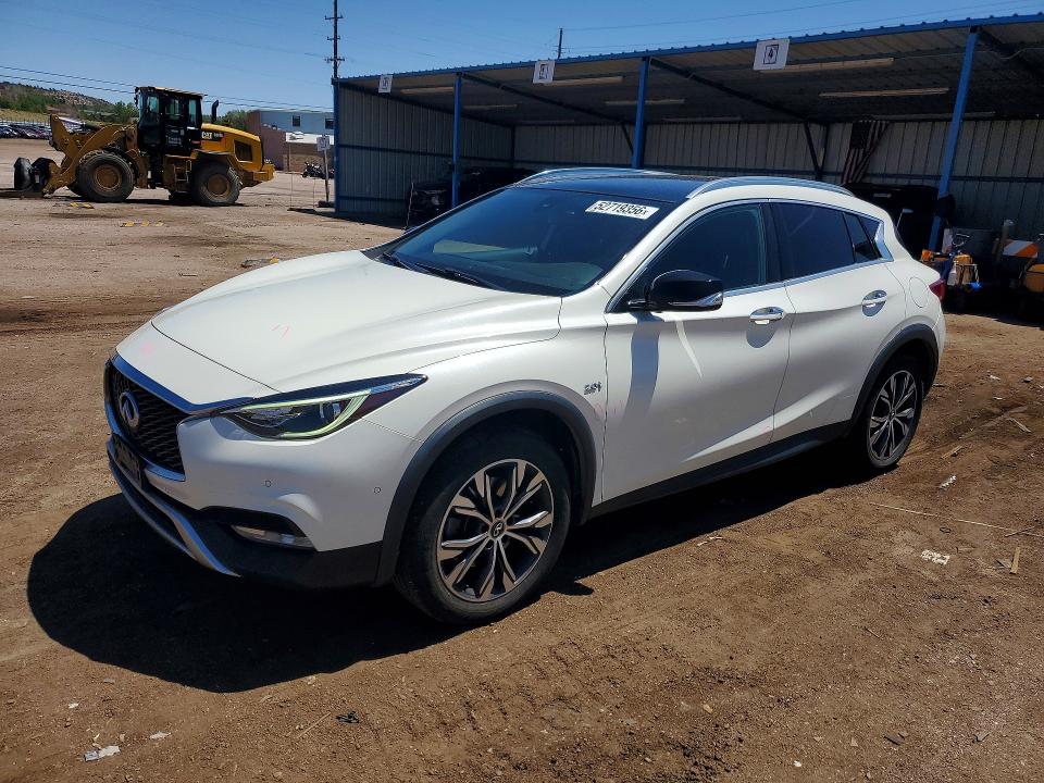 2017 INFINITI QX30 — VIN SJKCH5CR3HA022901