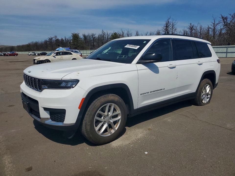 2024 JEEP GRAND CHEROKEE — VIN 1C4RJKAGXR8533533