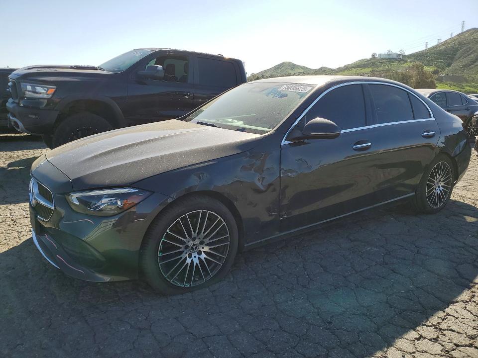 W1KAF4GB9NR053306
