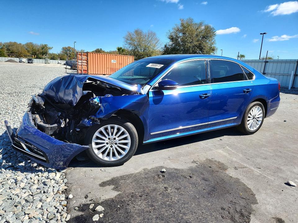 2016 VOLKSWAGEN PASSAT — VIN 1VWBT7A34GC061634
