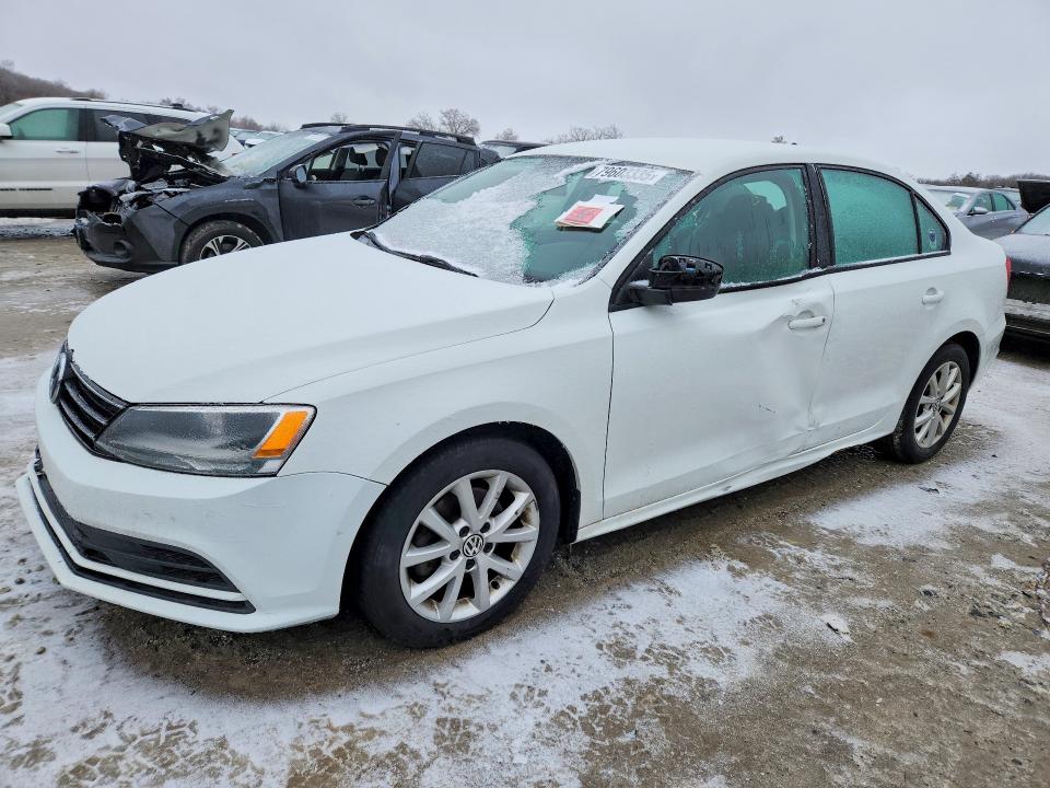 2015 VOLKSWAGEN JETTA — VIN 3VWD17AJ2FM348450