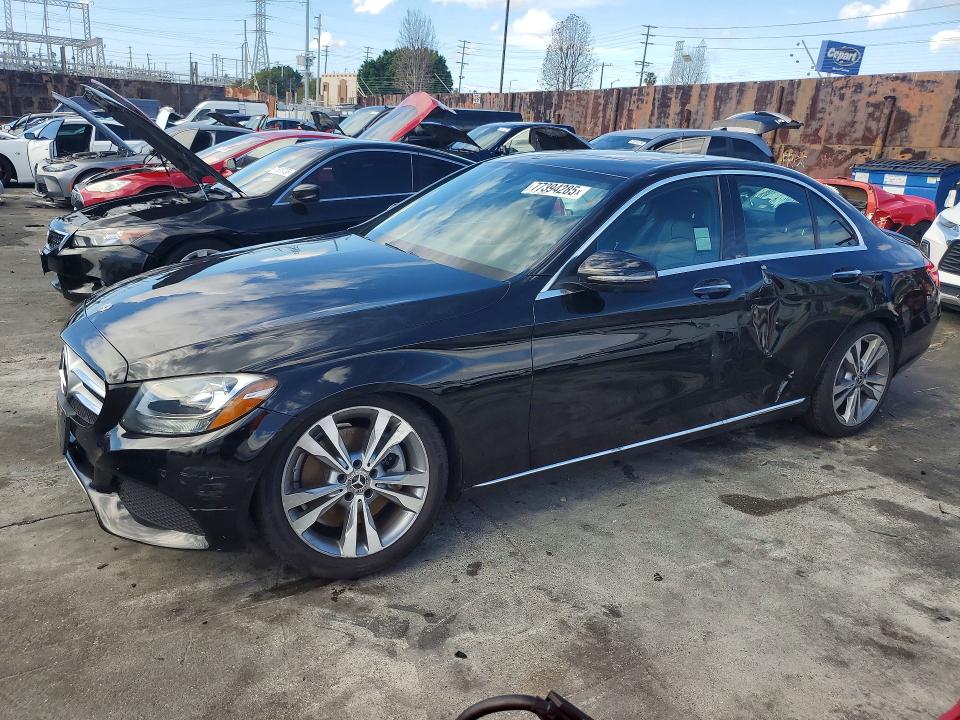 2018 MERCEDES-BENZ C — VIN 55SWF4JB6JU262431