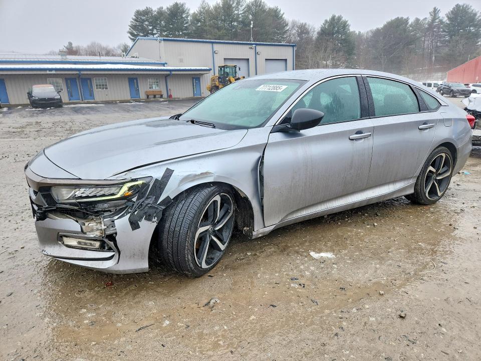 2018 HONDA ACCORD — VIN 1HGCV1F32JA022178