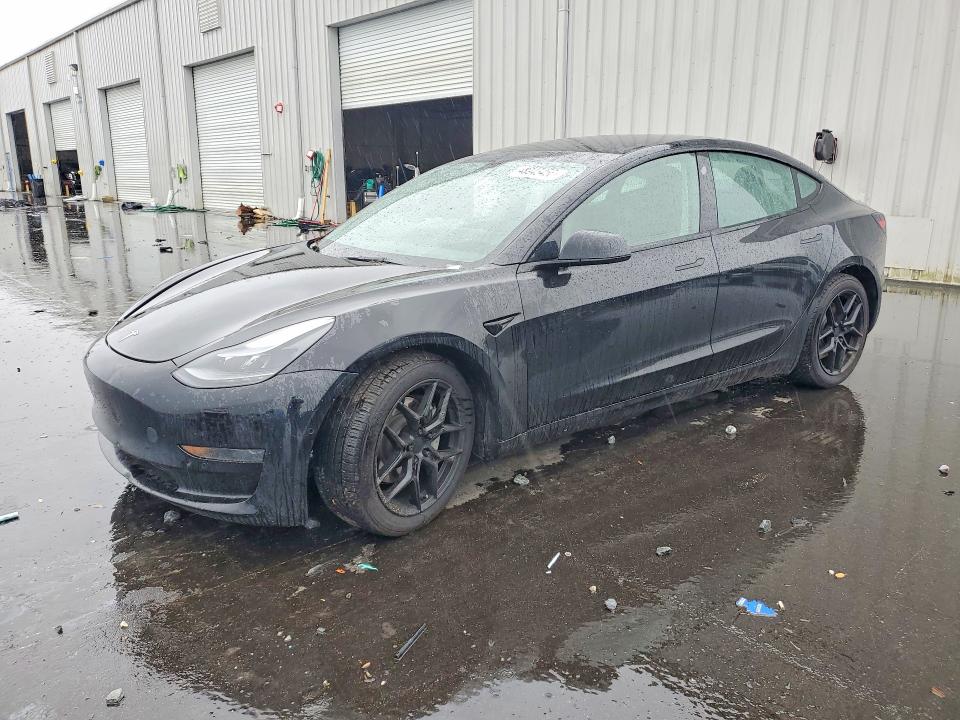 2022 TESLA MODEL 3 — VIN 5YJ3E1EA5NF189453