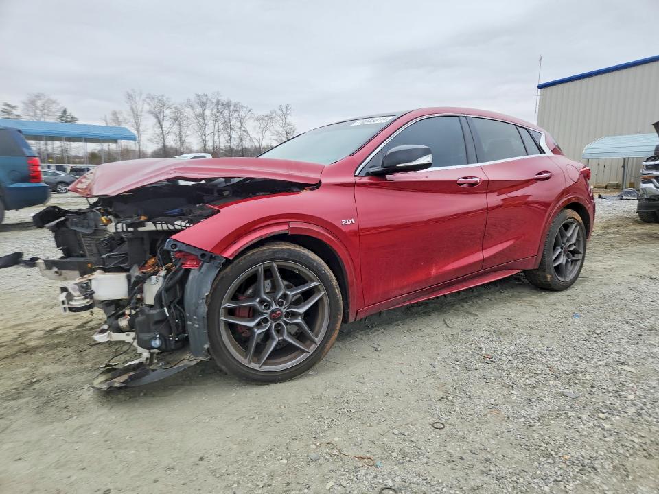 2017 INFINITI QX30 — VIN SJKCH5CP0HA031201