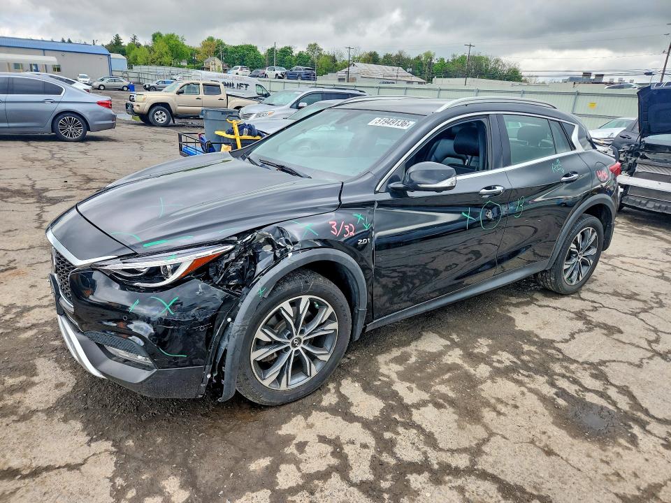 2018 INFINITI QX30 — VIN SJKCH5CR7JA002172