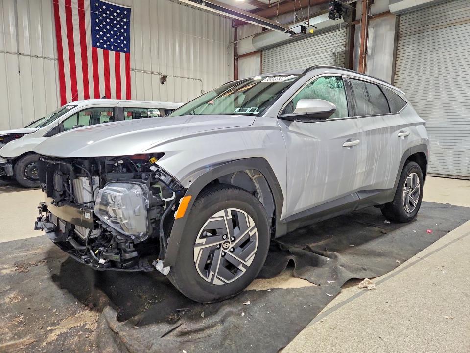 2025 HYUNDAI TUCSON HYBRID — VIN KM8JBDD15SU313240