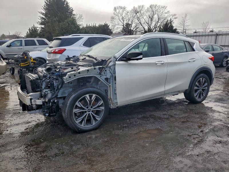 2019 INFINITI QX30 — VIN SJKCH5CR8KA009424