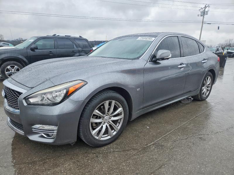 2016 INFINITI Q70 — VIN JN1BY1AP7GM221054