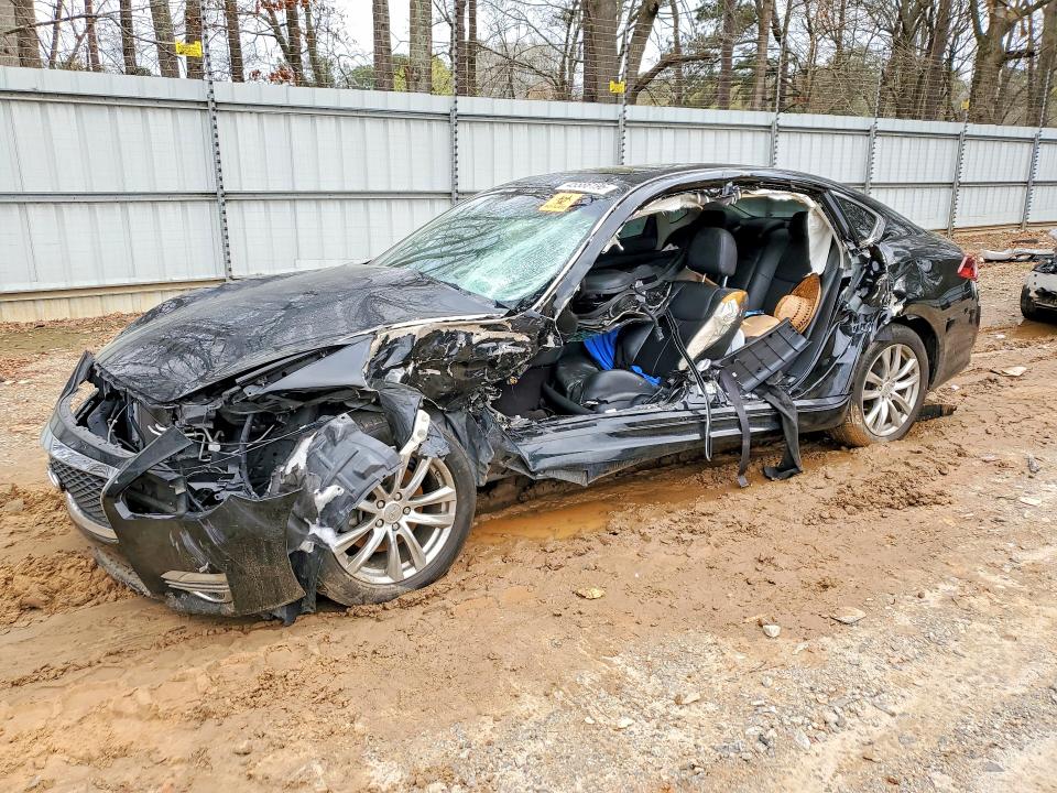 2017 INFINITI Q70 — VIN JN1BY1AP8HM741068