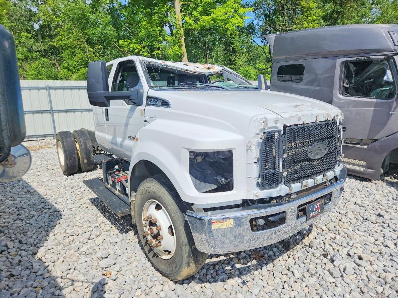 2022 FORD F750 — VIN 1FDXX7DX5NDF02444