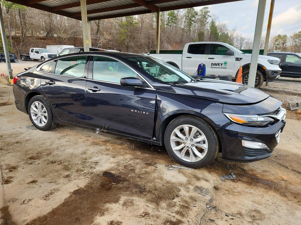 1G1ZD5ST2PF240568