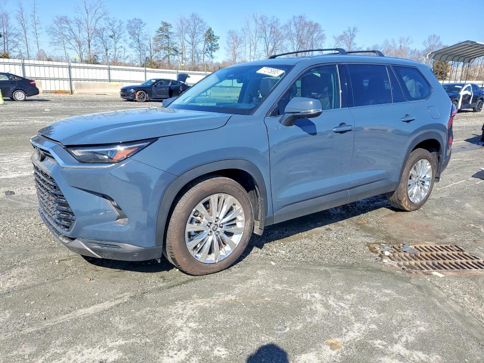2025 TOYOTA GRAND HIGHLANDER — VIN 5TDAAAB55SS071243
