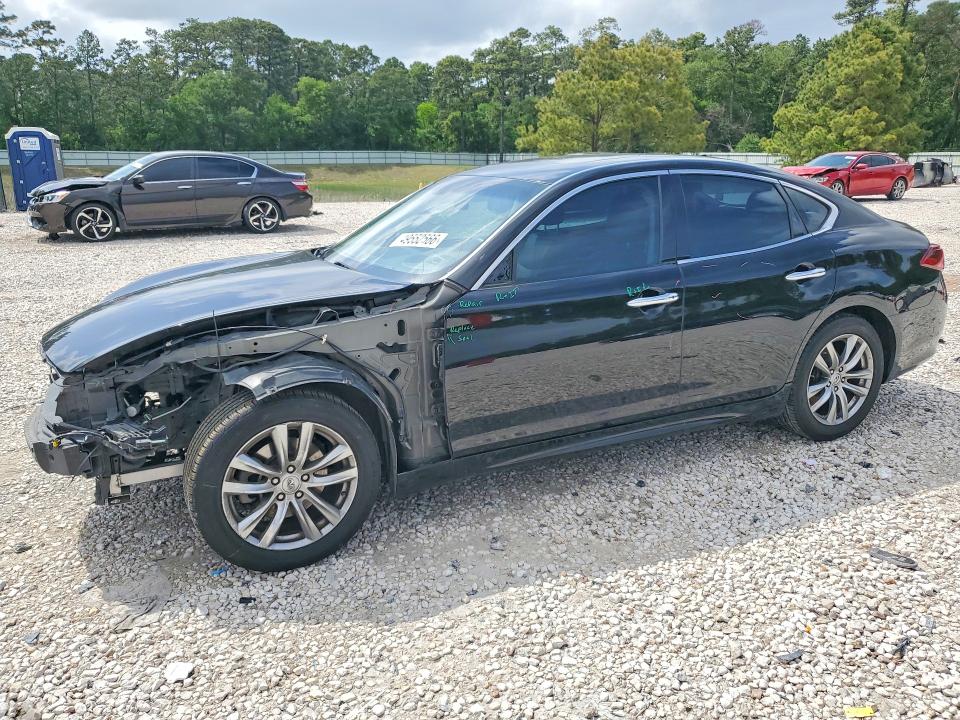 2015 INFINITI Q70 — VIN JN1BY1AP9FM540714
