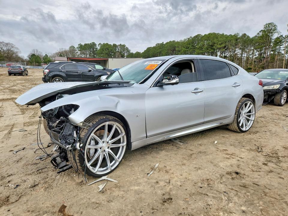2016 INFINITI Q70L — VIN JN1BY1PR9GM720186