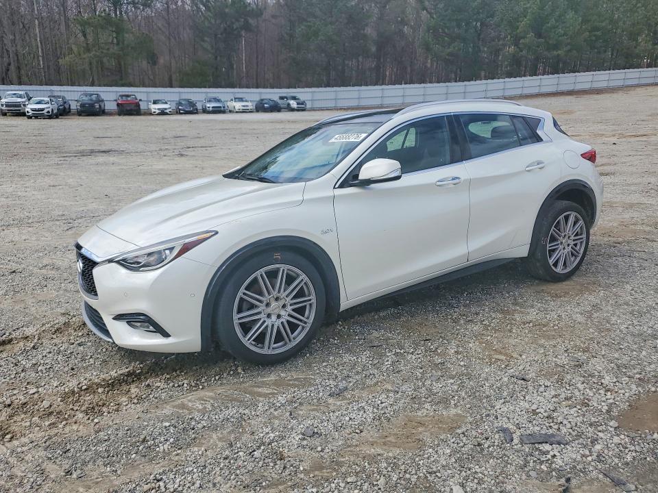 2017 INFINITI QX30 — VIN SJKCH5CP3HA025652