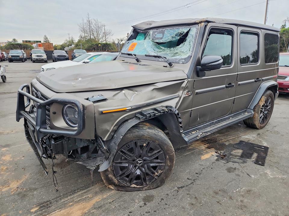 2025 MERCEDES-BENZ G — VIN W1NWH1AB3SX022571