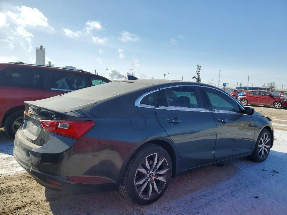 1G1ZD5ST1JF140372