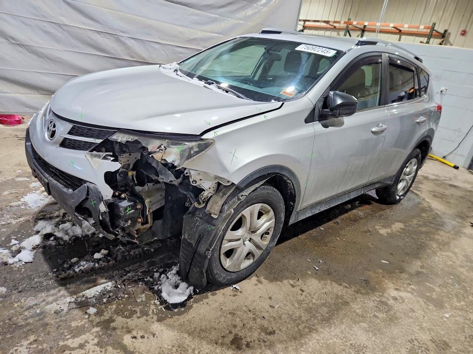 2015 TOYOTA RAV4 — VIN JTMBFREV5FD137694