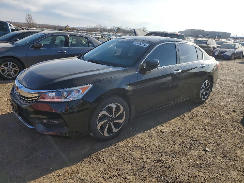 2017 HONDA ACCORD — VIN 1HGCR2F71HA148572