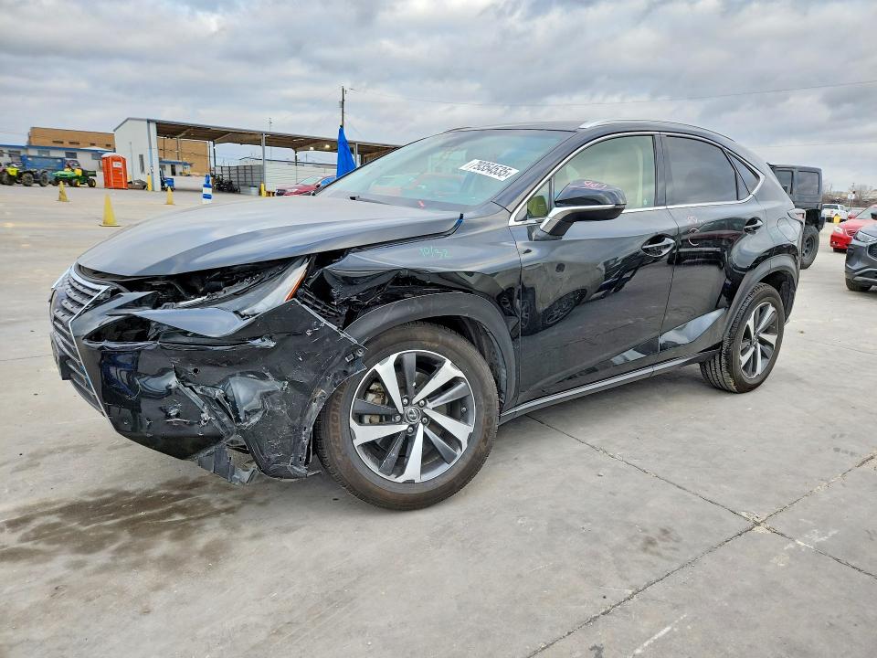 2018 LEXUS NX 300 — VIN JTJYARBZ1J2086129