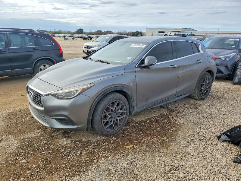 2017 INFINITI QX30 BASE — VIN SJKCH5CP5HA033624