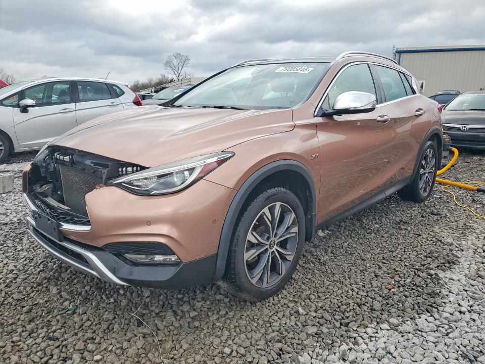 2017 INFINITI QX30 — VIN SJKCH5CR0HA040076