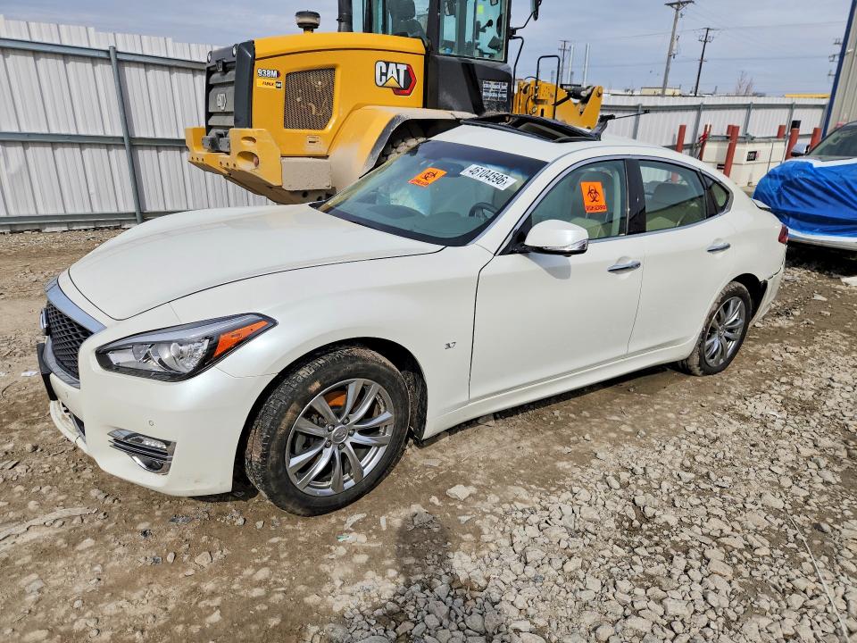 2018 INFINITI Q70 — VIN JN1BY1AR3JM220184
