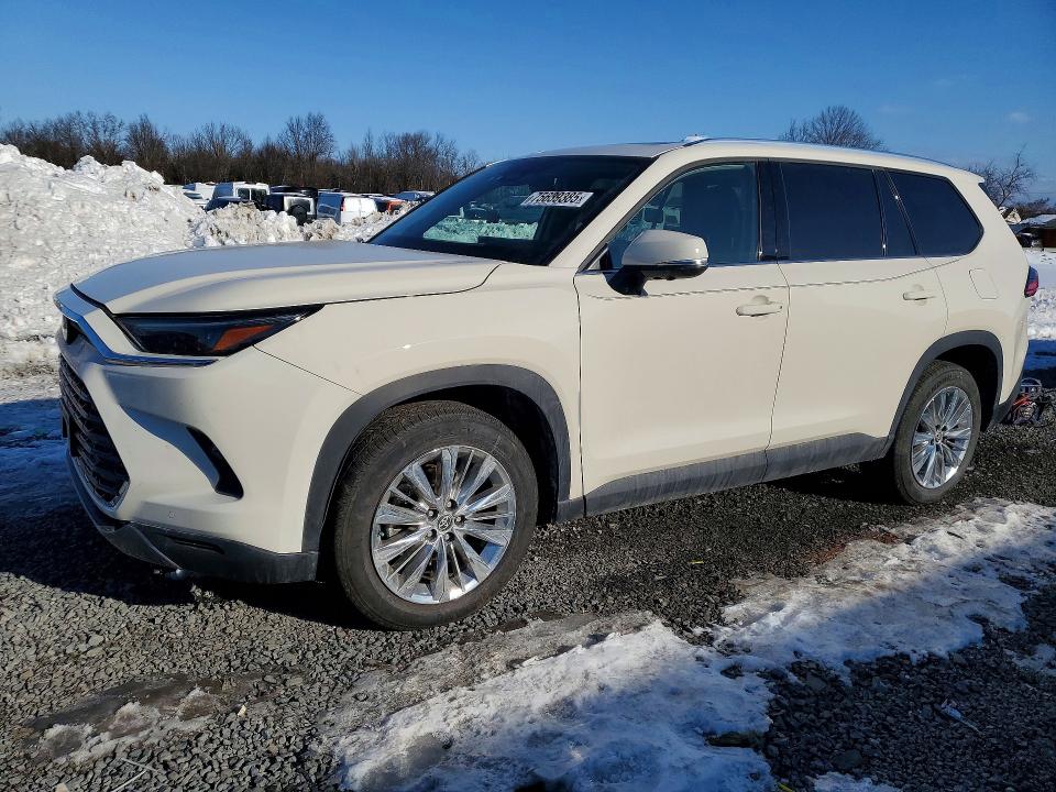 2024 TOYOTA GRAND HIGHLANDER — VIN 5TDAAAB5XRS057221