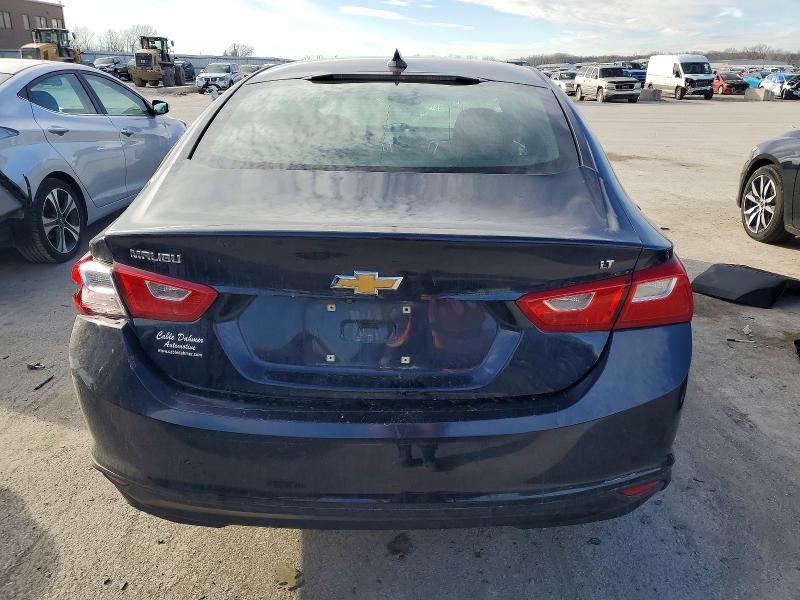 1G1ZD5ST8JF114044