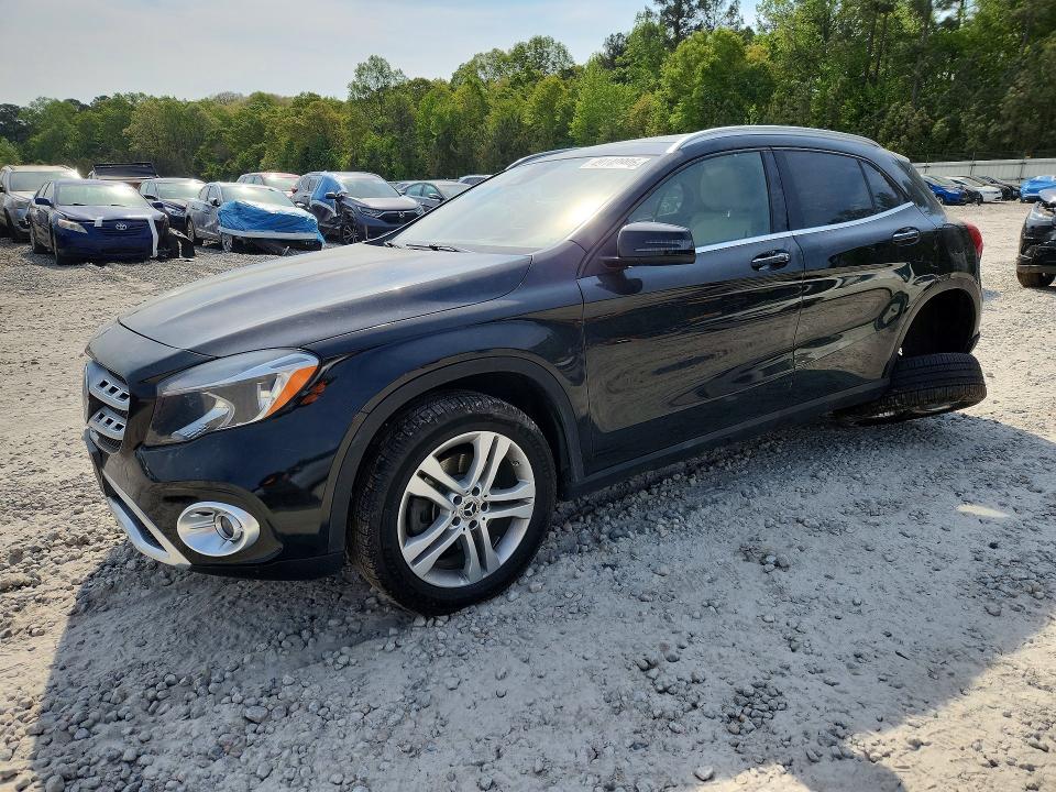 2018 MERCEDES-BENZ GLA — VIN WDCTG4GB7JJ475917