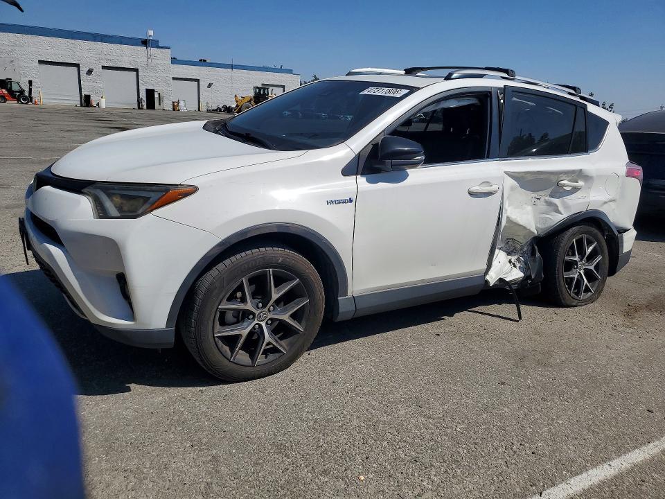 2018 TOYOTA RAV4 HYBRID — VIN JTMJJREV0JD175658