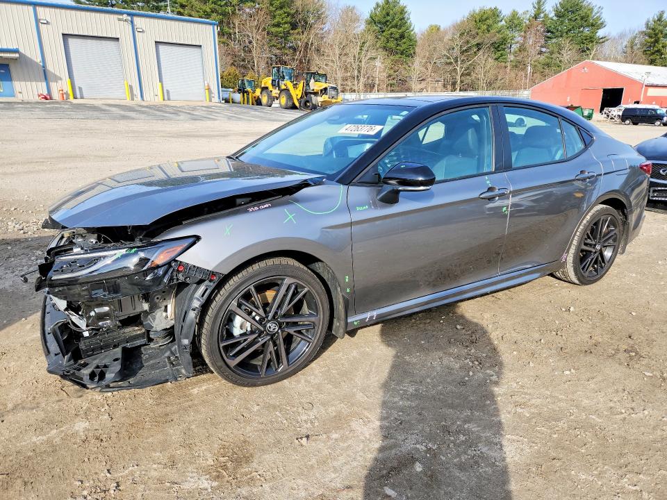 2025 TOYOTA CAMRY — VIN 4T1DBADK0SU502012