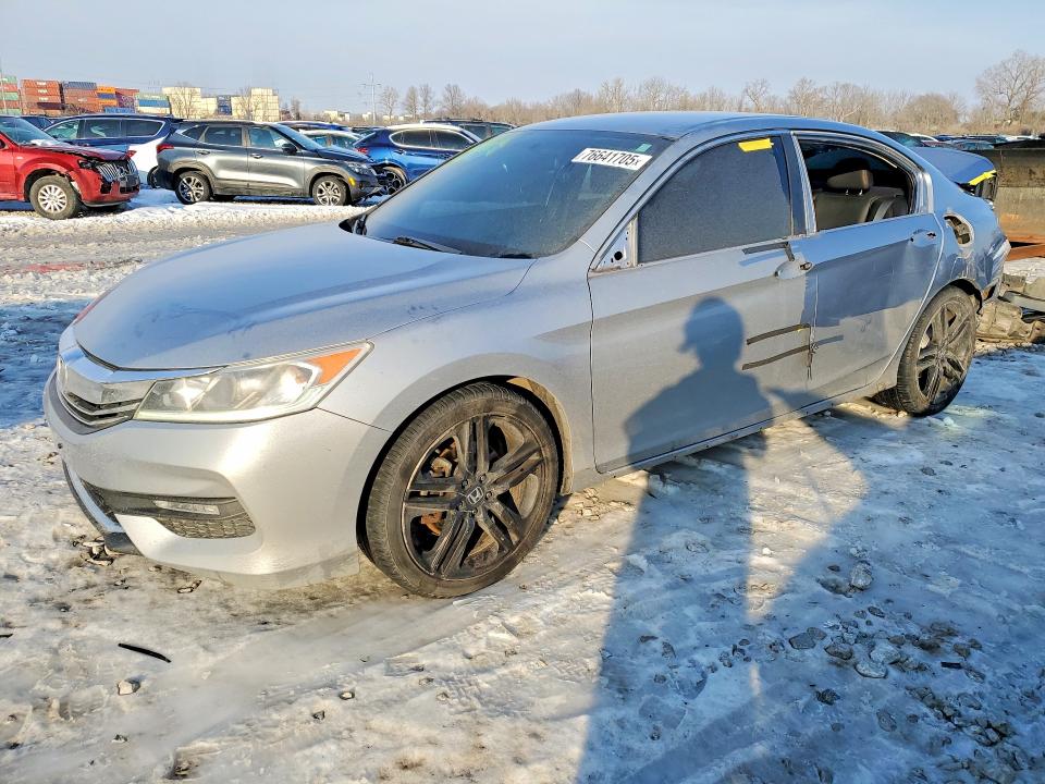 2017 HONDA ACCORD — VIN 1HGCR2F13HA091660