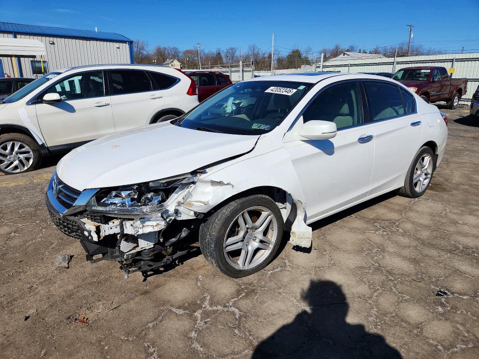 2015 HONDA ACCORD — VIN 1HGCR2F75FA258666