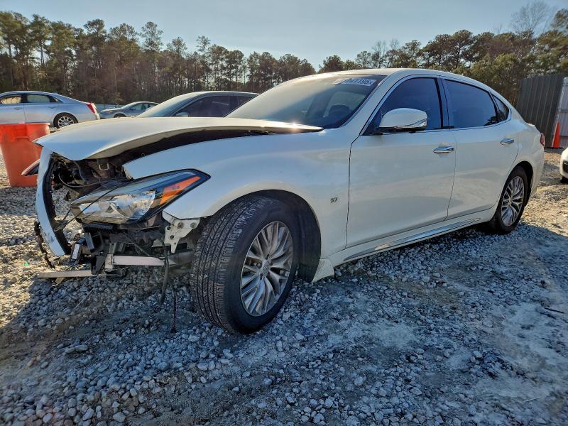 2016 INFINITI Q70L 3.7 — VIN JN1BY1PP6GM631271
