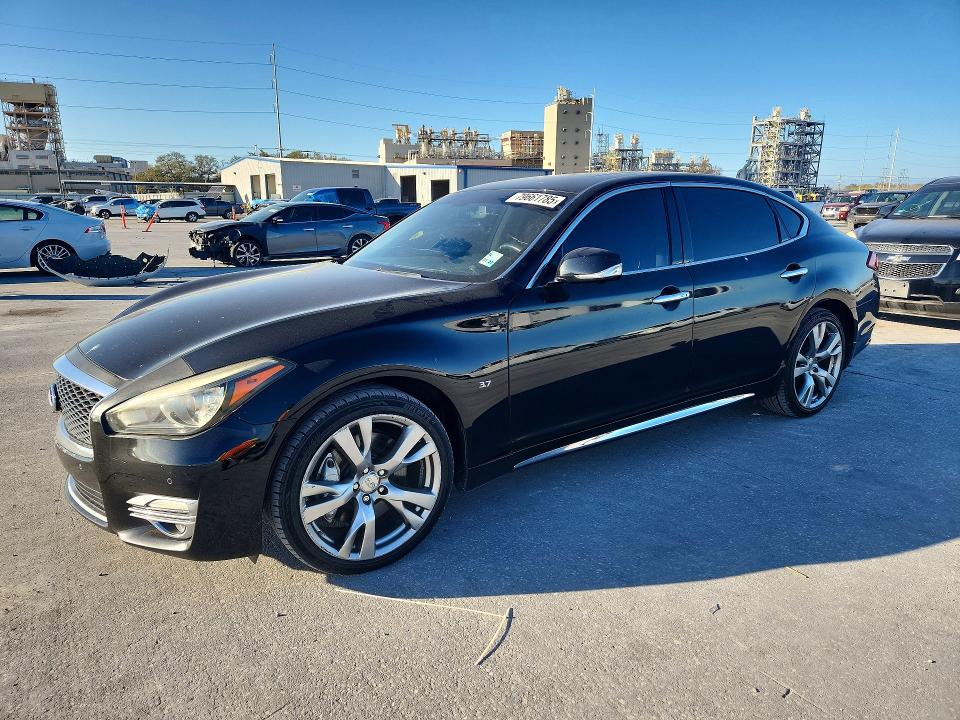 2016 INFINITI Q70L — VIN JN1BY1PP1GM630061