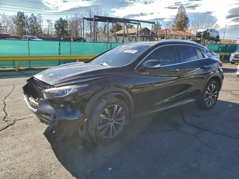 2017 INFINITI QX30 — VIN SJKCH5CR0HA024685