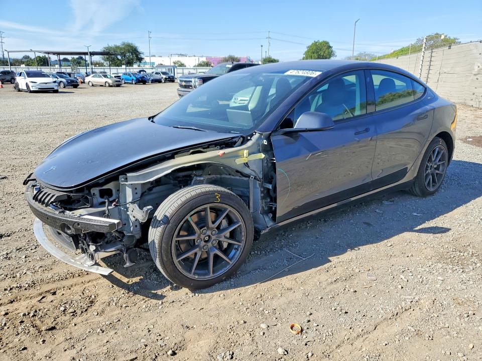 2022 TESLA MODEL 3 — VIN 5YJ3E1EB1NF323447
