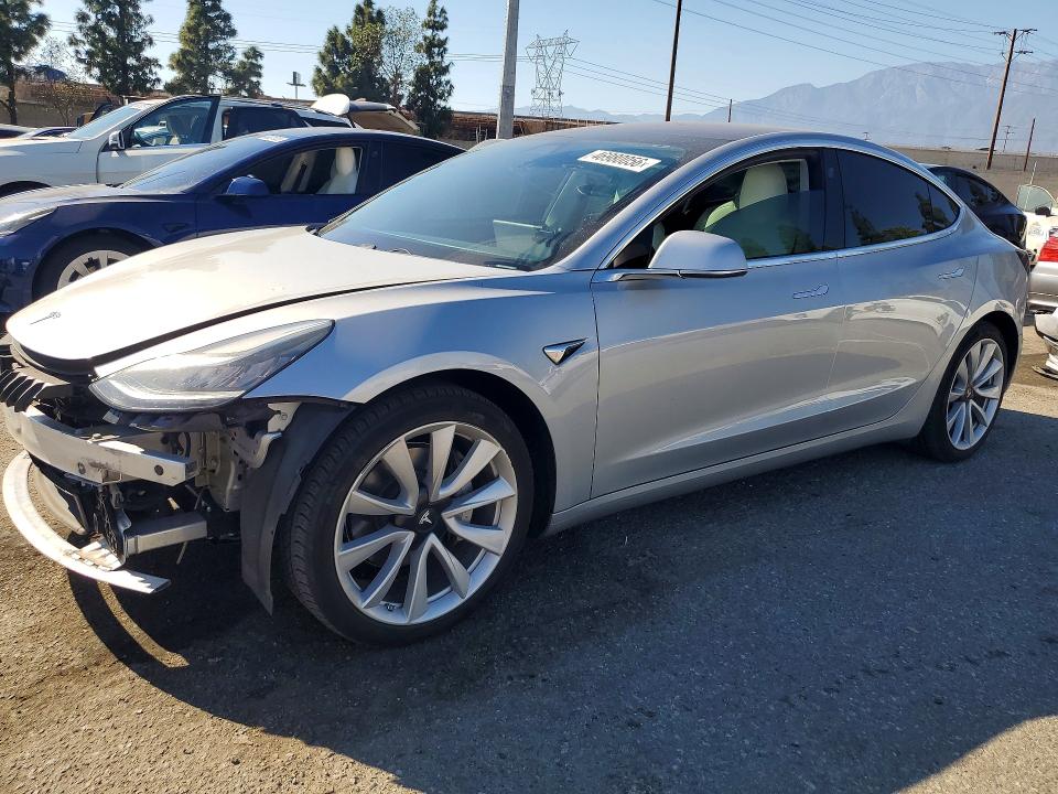 2018 TESLA MODEL 3 — VIN 5YJ3E1EB5JF100581